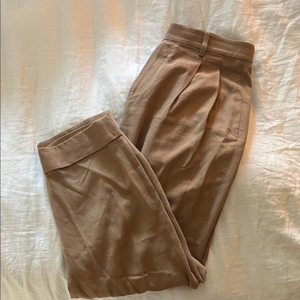 Everlane Women’s The Put Together Pants Pleated Cuffed Hem Lyocell